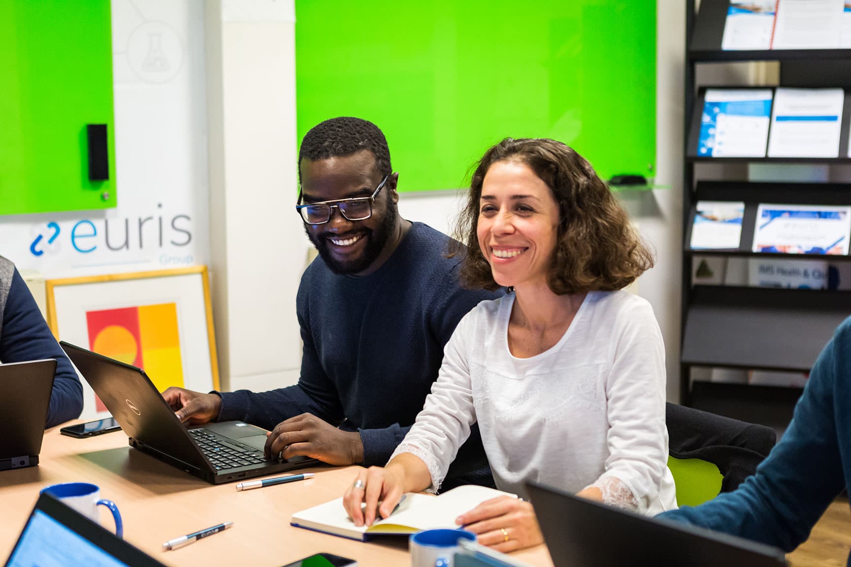 solutions-digitales-et-cloud-sant-a-vos-c-t-s-pour-innover-en-sant